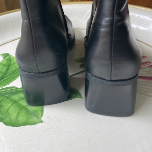 Brand new black, leather booties size 10M by Saint Johns Bay - Picture 5 of 13